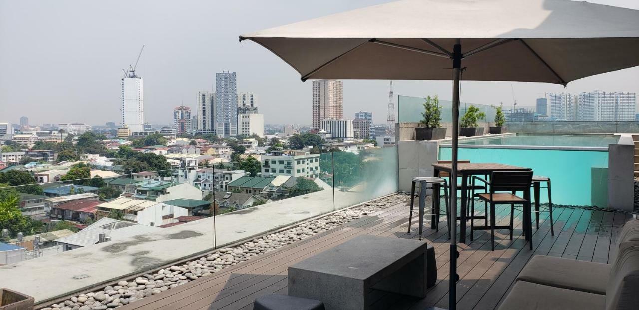 Privato Quezon City Exterior foto